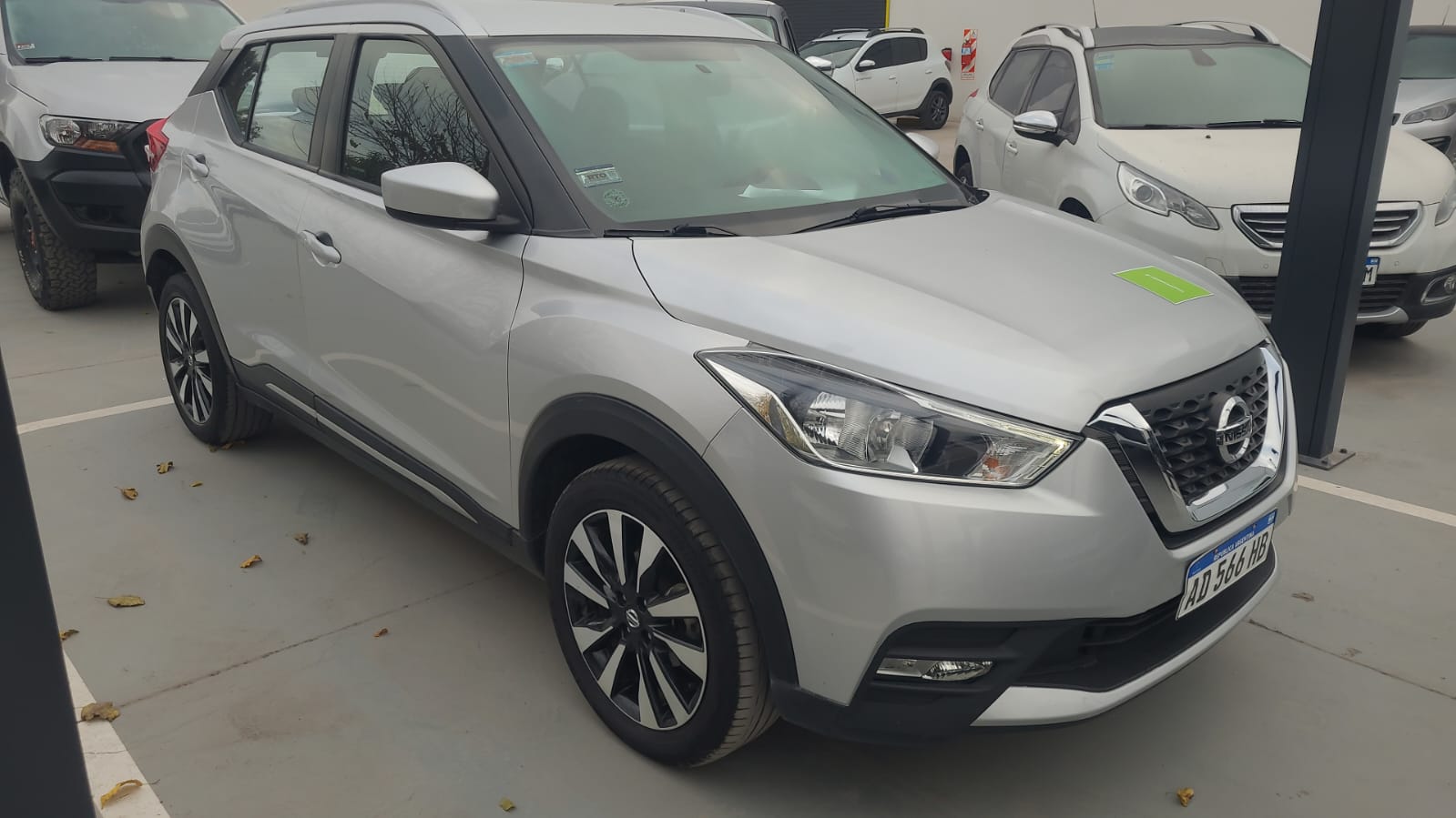 Nissan Kicks miniatura 5